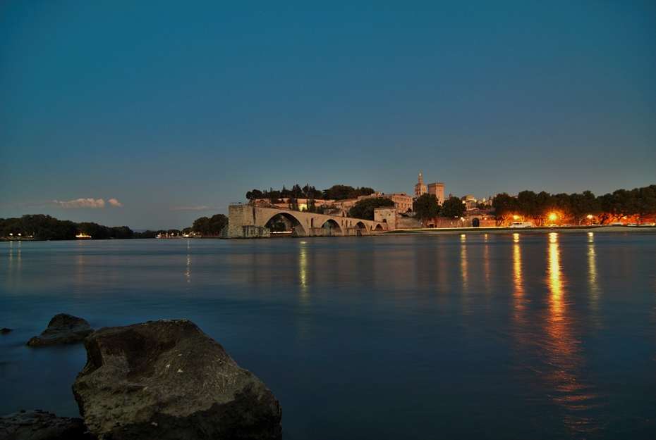 Noite em Avignon