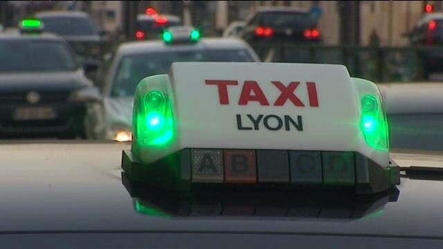 Táxi em Lyon