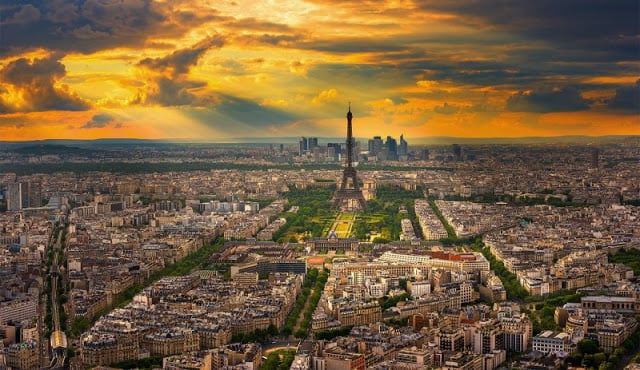 Vista de Paris em Agosto