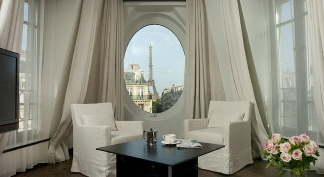 Vista do Hotel Radisson Blu Le Metropolitan em Paris