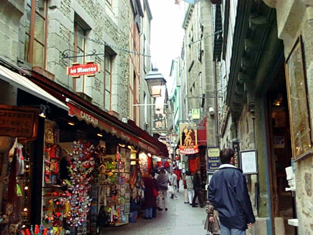 Ruas de Mont Saint Michel