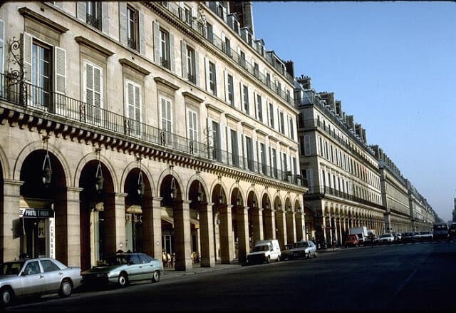 Rue de Rivoli em Paris