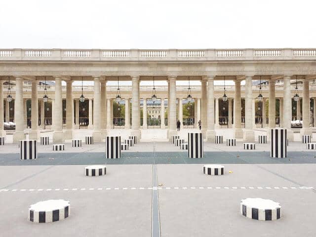 Pátio do Palais Royal em Paris