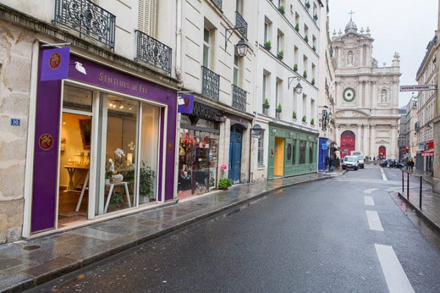 Ruas de lojas em Paris