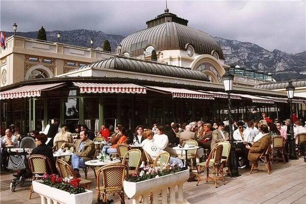 Restaurante Café de Paris em Mônaco