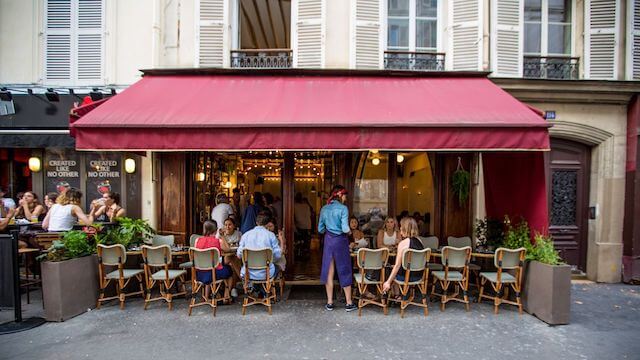 Wine bar Le Clown em Paris