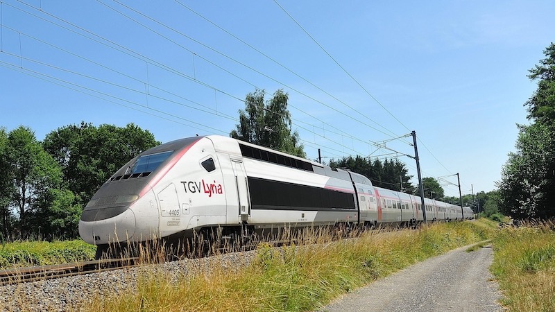 Viagem de trem de Paris a Lausanne