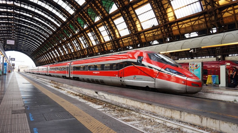 Viagem de trem de Lyon a Milão