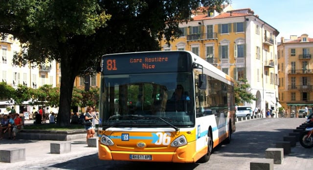 Ônibus de Nice