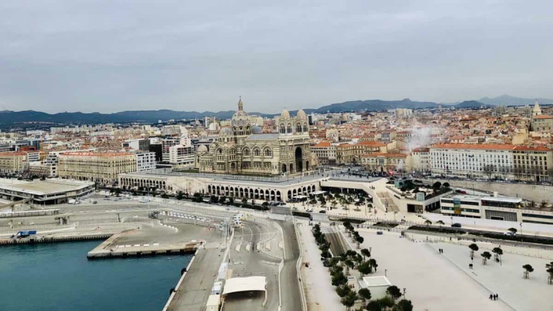 Vista da cidade de Marselha no inverno
