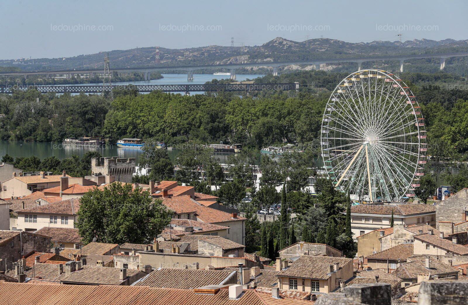 Roda-gigante em Avignon