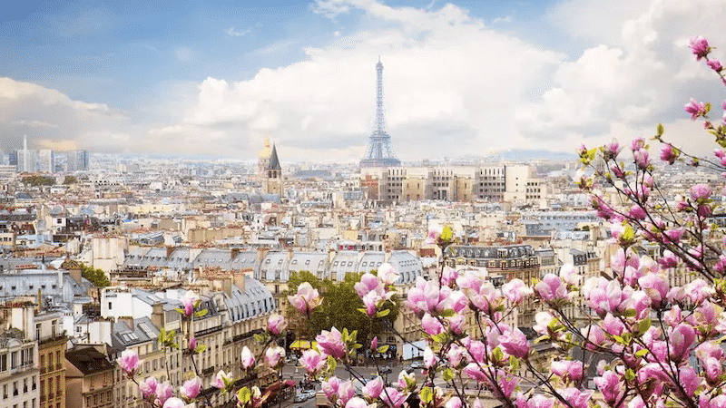 Paisagem de Paris na primavera
