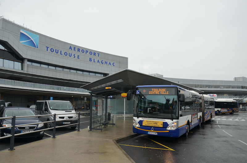 Ônibus do aeroporto de Toulouse até o centro turístico