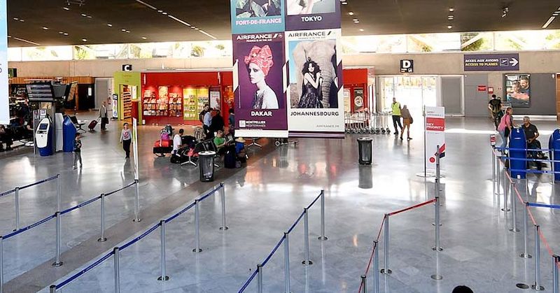 Interior do Aeroporto de Montpellier