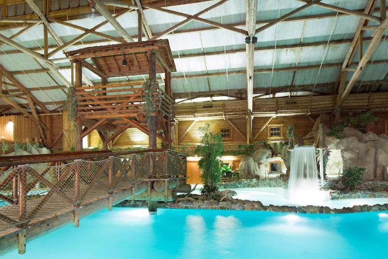 Blue Springs Pool no Disney Davy Crockett Ranch em Paris
