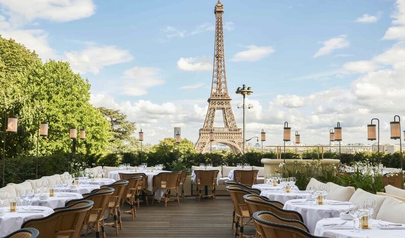 Restaurantes na Torre Eiffel em Paris