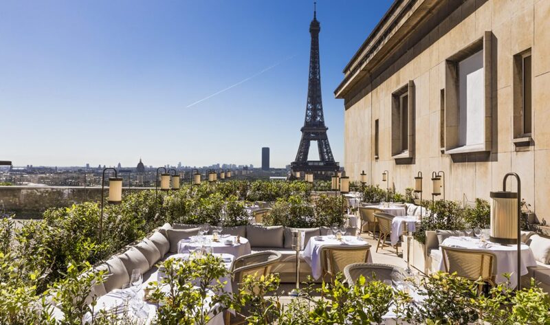 Restaurante Girafe perto da Torre Eiffel em Paris